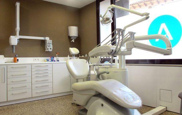 Clinica-Dental-Pallach-Tu-Dentista-en-Corbera-Llobregat-936505425